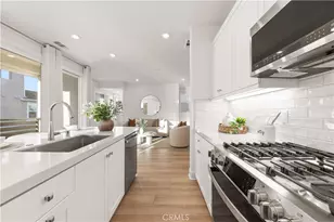 470 Lobata, Irvine, CA 92618 - Photo 17