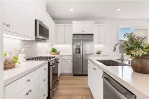 470 Lobata, Irvine, CA 92618 - Photo 15