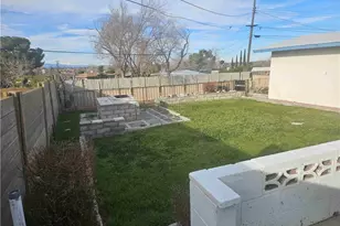 1543 Elizabeth Lake, Palmdale, CA 93551 - Photo 25