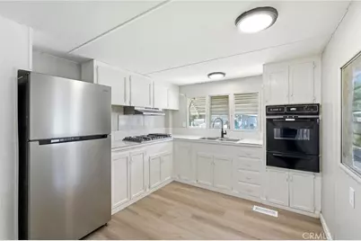 2150 S San Jacinto Avenue #31, San Jacinto, CA 92583 - Photo 13