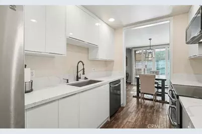 14141 Dickens #111, Sherman Oaks, CA 91423 - Photo 9