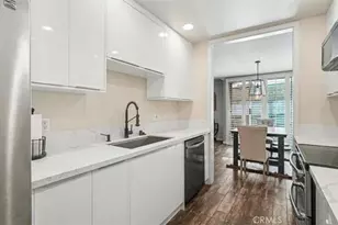 14141 Dickens, Sherman Oaks, CA 91423 - Photo 9