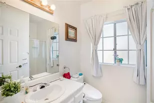 430 W Walnut Ave, Monrovia, CA 91016 - Photo 7