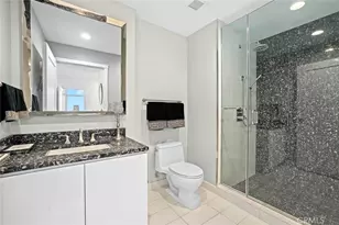 900 W Olympic, Los Angeles, CA 90015 - Photo 33