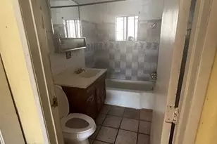 156 W 84th, Los Angeles, CA 90003 - Photo 5