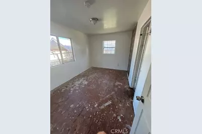 156 W 84th, Los Angeles, CA 90003 - Photo 9