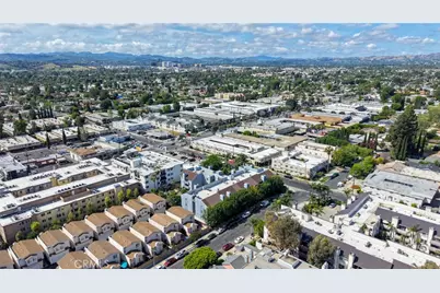 7640 Oso #318, Winnetka, CA 91306 - Photo 41