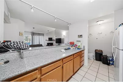 7640 Oso #318, Winnetka, CA 91306 - Photo 15