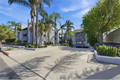 7640 Oso #318, Winnetka, CA 91306 - Photo 1