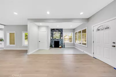 404 E Kingsley Avenue, Pomona, CA 91767 - Photo 3