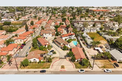 1121 E Grand Ave #B, Pomona, CA 91766 - Photo 41