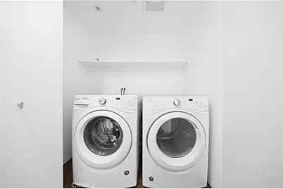 719 Venice Boulevard, Venice, CA 90291 - Photo 23