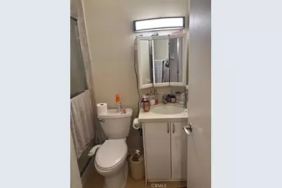 18350 Hatteras St #202, Tarzana, CA 91356 - Photo 9