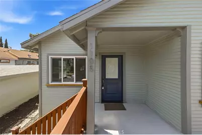 1105 N Hazard, Los Angeles, CA 90063 - Photo 5