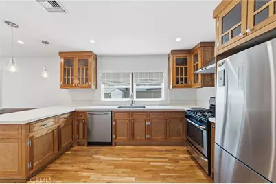 1105 N Hazard, Los Angeles, CA 90063 - Photo 9