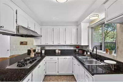 912 Adelante, Los Angeles, CA 90042 - Photo 15