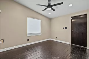 15455 Glenoaks, Sylmar, CA 91342 - Photo 23