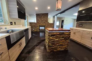 15455 Glenoaks, Sylmar, CA 91342 - Photo 13