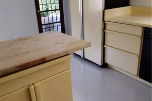 2226 Berkeley Ave, Los Angeles, CA 90026 - Photo 3