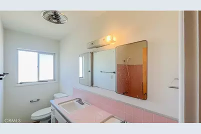 7411 Joshua Ln, Yucca Valley, CA 92284 - Photo 11