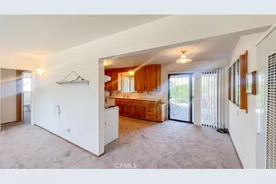 7411 Joshua Ln, Yucca Valley, CA 92284 - Photo 5