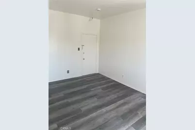 755 S Boyle, Los Angeles, CA 90023 - Photo 19
