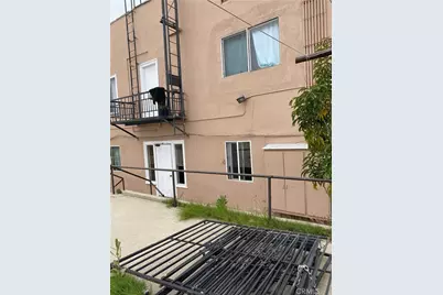 755 S Boyle, Los Angeles, CA 90023 - Photo 15