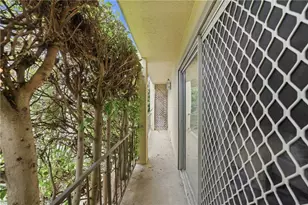 2311 4th St, Santa Monica, CA 90405 - Photo 17