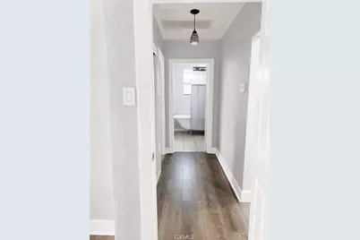 716 N Sierra Bonita Avenue, Los Angeles, CA 90046 - Photo 15