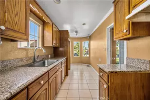 9933 San Anselmo, South Gate, CA 90280 - Photo 9