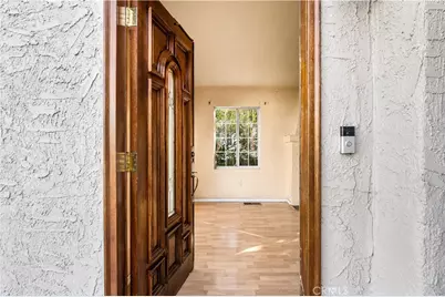 9933 San Anselmo, South Gate, CA 90280 - Photo 3