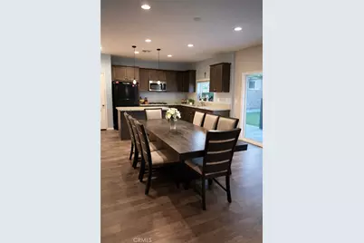 11892 Espola, Victorville, CA 92392 - Photo 3