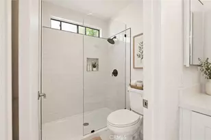 2609 W Cameron Ct, Anaheim, CA 92801 - Photo 11