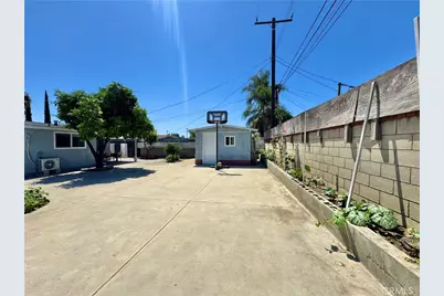 437 N Begonia, Ontario, CA 91762 - Photo 23