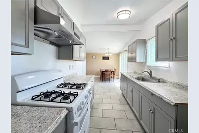 437 N Begonia, Ontario, CA 91762 - Photo 7