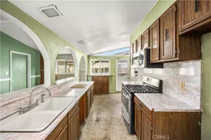 18814 Fonthill Ave, Torrance, CA 90504 - Photo 5