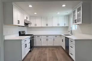 8646 Tamarind Ave, Fontana, CA 92335 - Photo 17