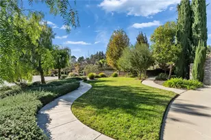 949 Moody Pl, Claremont, CA 91711 - Photo 9