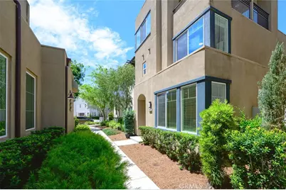 595 Cultivate, Irvine, CA 92618 - Photo 3