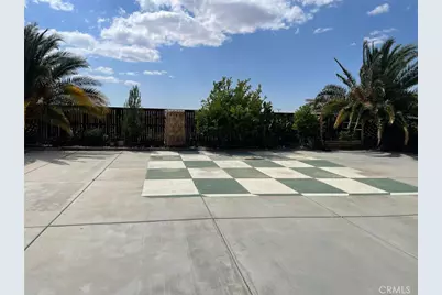 13656 Sandpiper Place, Victorville, CA 92392 - Photo 37