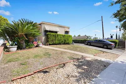 44 N Berkeley Avenue, Pasadena, CA 91107 - Photo 3