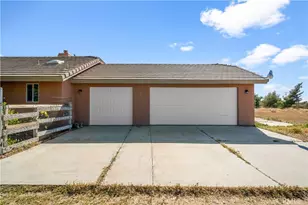 11670 Nevada Rd, Phelan, CA 92371 - Photo 21