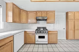 125 E Graves Ave, Monterey Park, CA 91755 - Photo 17