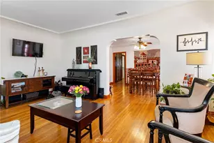 8446 California Ave, South Gate, CA 90280 - Photo 5