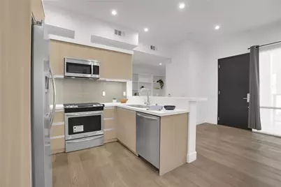 210 N Monterey Street #304, Alhambra, CA 91801 - Photo 9