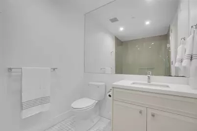 210 N Monterey Street #304, Alhambra, CA 91801 - Photo 19