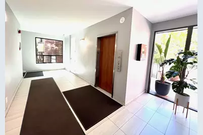 700 S Lake Avenue #111, Pasadena, CA 91106 - Photo 5