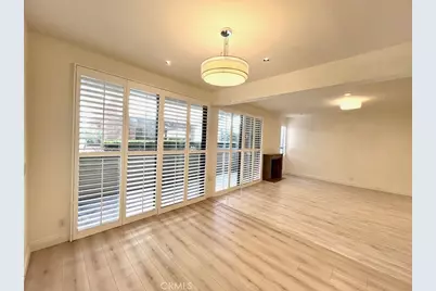 700 S Lake Avenue #111, Pasadena, CA 91106 - Photo 15