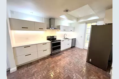 700 S Lake Avenue #111, Pasadena, CA 91106 - Photo 17