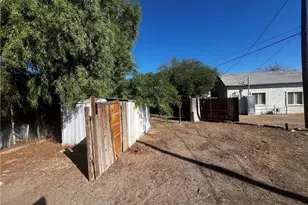 408 Bazoobuth, Needles, CA 92363 - Photo 13